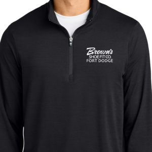 Travis Mathew Crestview 1/4 Zip | Embroidered